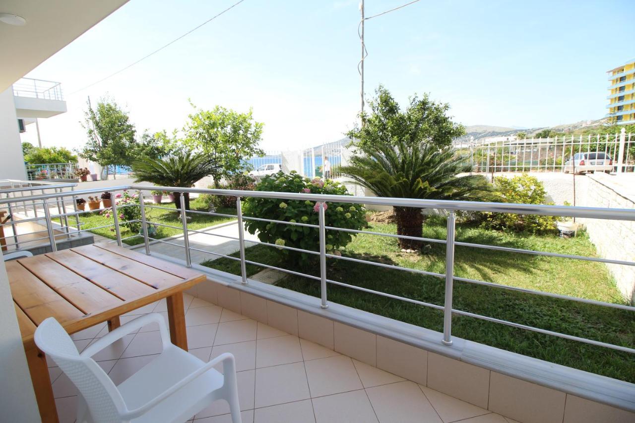 Sunset Apartments Berdenesh Sarandë Eksteriør billede