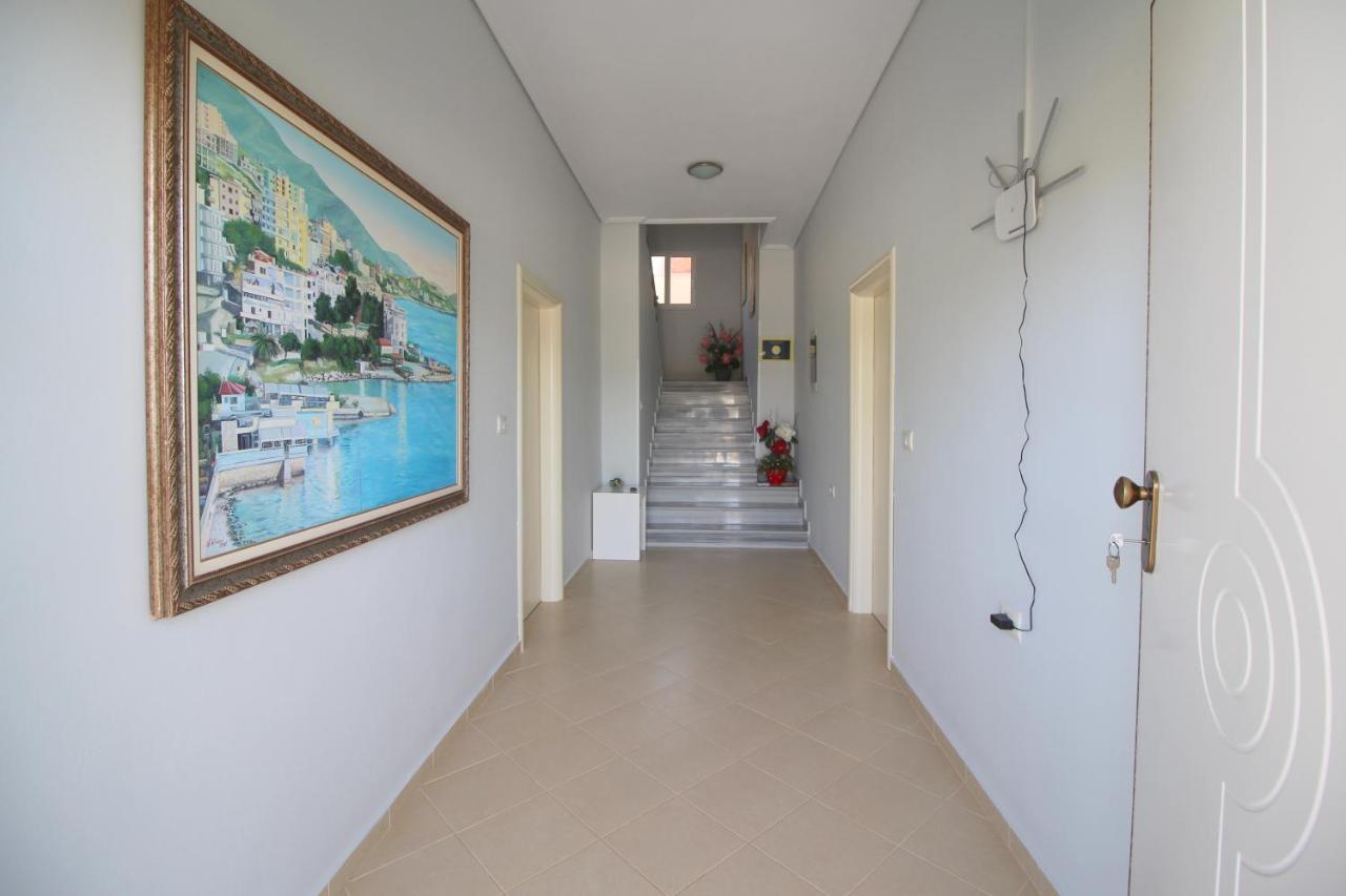 Sunset Apartments Berdenesh Sarandë Eksteriør billede