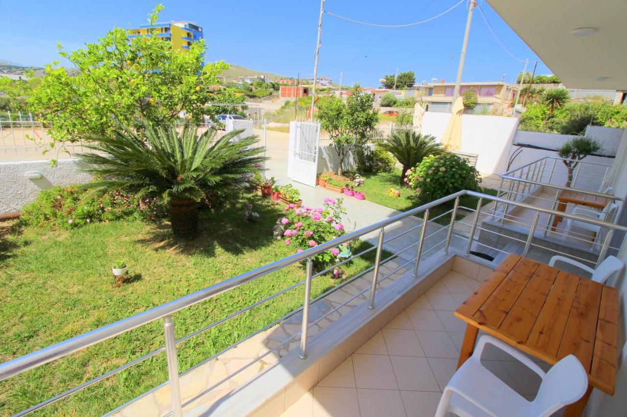 Sunset Apartments Berdenesh Sarandë Eksteriør billede